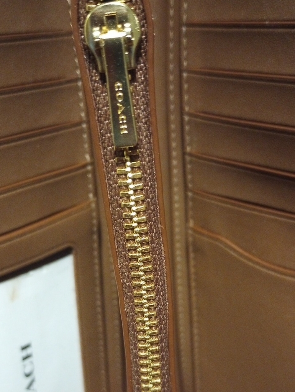 New Coach Slim Wallet CW661 - Picture 16 of 17